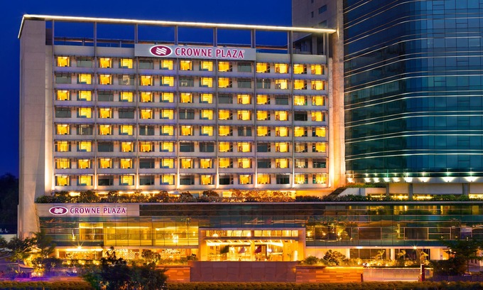 Prahlad Nagar Hotel | Crowne Plaza Ahmedabad City Centre, an Ihg Hotel