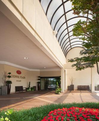 Hickory Hotel | Crowne Plaza Hotel Hickory by IHG