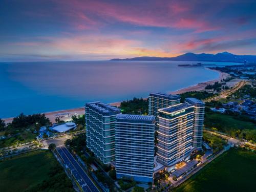 Yazhou District Hotel | Crowne Plaza Sanya Yazhou Bay by IHG