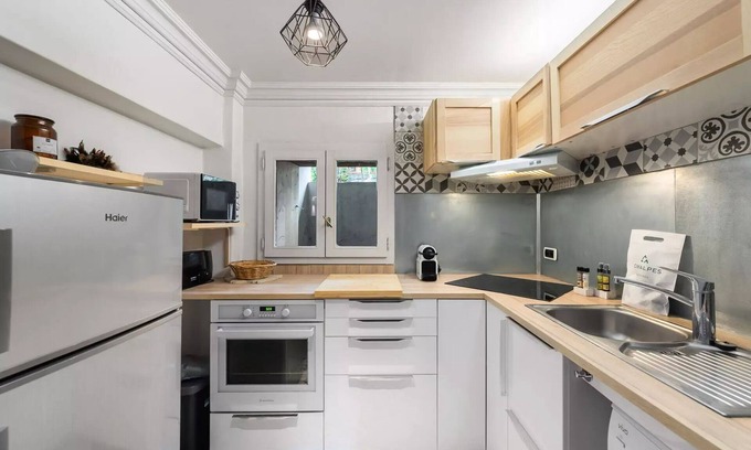 Le Praz Apartment | Crystal Farm Residence - 3 Rooms for 4 People