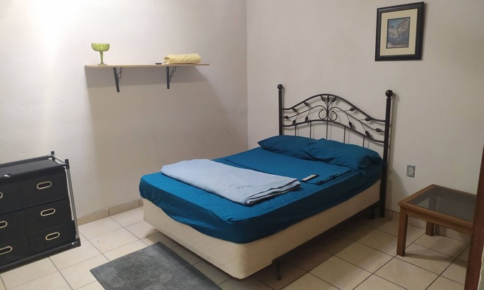 Mexicali House | Cuarto Comodo Centrico