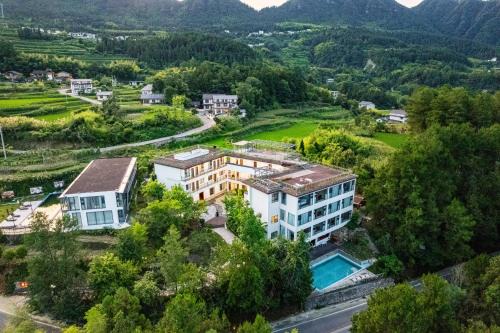 Wulingyuan Hotel | Cuiling Yishu Hotel（Wulingyuan District Zhangjiajie City）