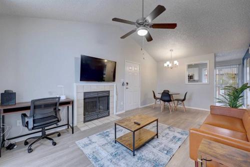 Milwood Apartment | Cushy 2BD Apt Austin Texas