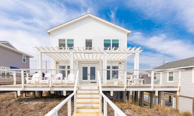 Emerald Isle House | Custom Beachfront Home, Oceanfront Oasis to relax and recharge.