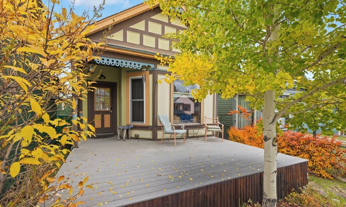 Leadville House | Cute and Cozy Restored Victorian Home in the Heart of Town!