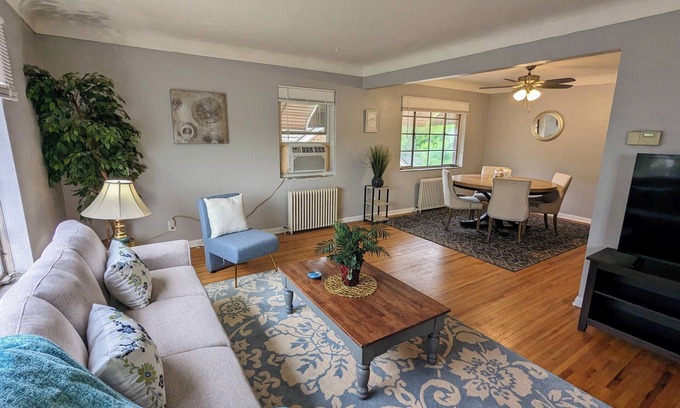 Ottawa House | Cute, beautiful 2 Bd/1Bt near Promedica
