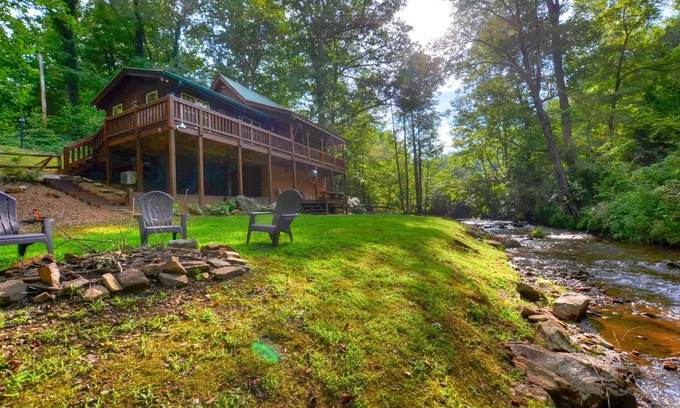 Sylva Cabin | Cute Cabin On The Creek Near Dillsboro