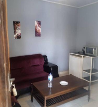 Lamin Apartment | Cutting Edge Guest House