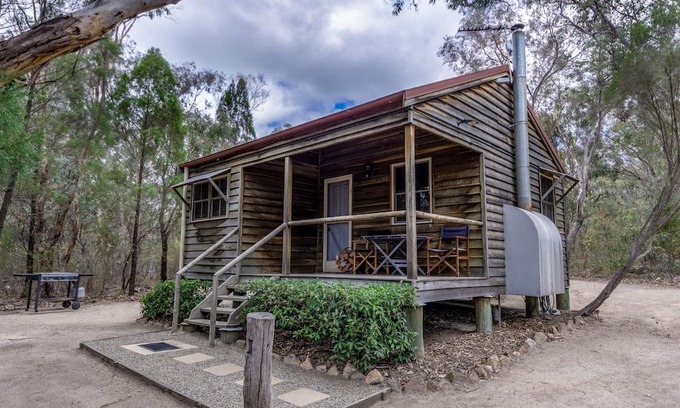Ballandean Hotel | Cypress Ridge Cottages Ballandean