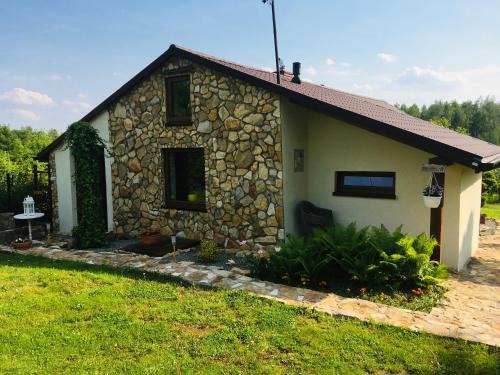 Boleslaw House | Czytelnia w Sadzie