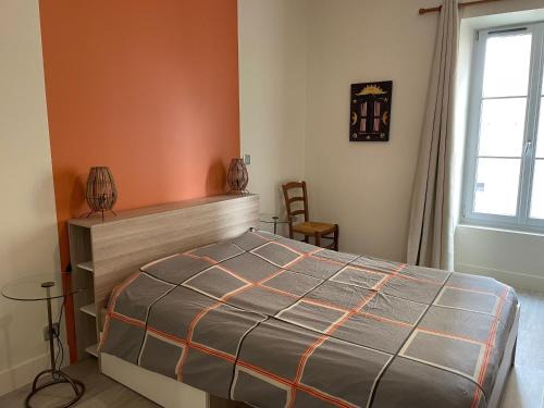 Vaas Bed & Breakfast | Détente près du Loir : Chambre et salon privés, idéal pour randonnées et proche des 24H du Mans - FR-1-410-387