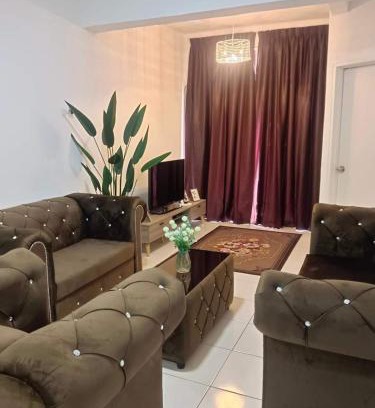 Wakaf Che Yeh Apartment | D'Irish Homestay Wakaf Che Yeh