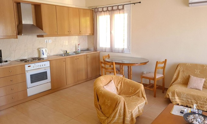 Markopoulo Mesogaias Apartment | D2-George Apartments by the Sea and Airport