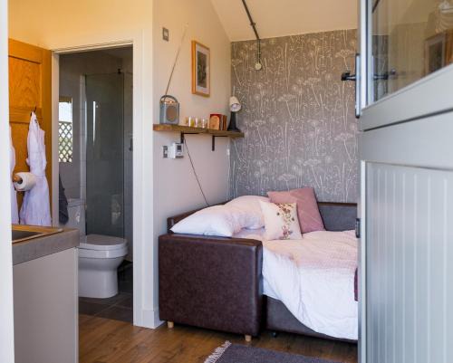 Hebden Bridge House | Daisy Bank Camp