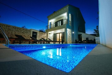 Vinjerac Villa | Dalmatian Villa Castello Coza in Vinjerac