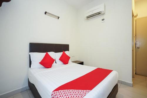 Kampung Koh Hotel | Dancenter Near Petronas Kampung Koh, Jj Hotel