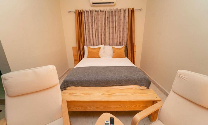 Barahona Apartment | Danshari Room B-2 (Parking-Breakfast included) Malecon-Beaches 10 minutes away