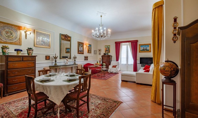 Palermo Apartment | Dante's house, in the historic center of Palermo