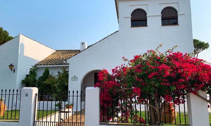 Cabo Roche Villa | Dar Albaida. Beautiful traditional andalus style house by the beach