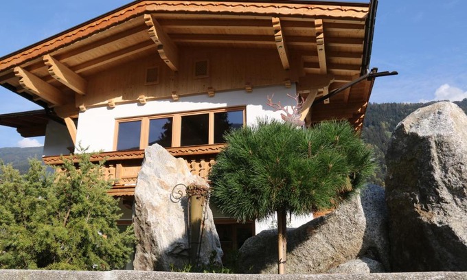 Zillertal Apartment | Das Enzian