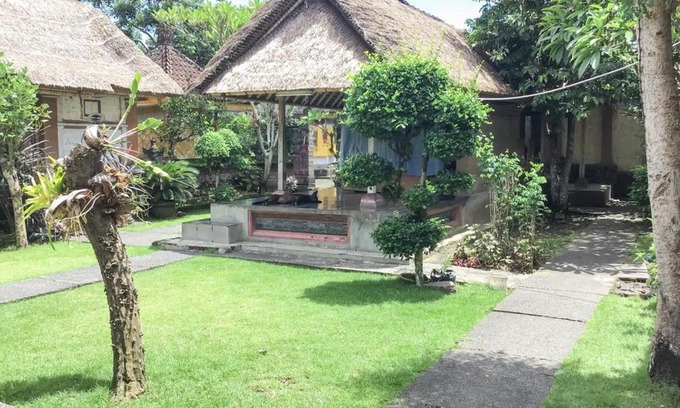 Singapadu Tengah Hotel | DATON HOUSE near Bali Zoo Ubud Mitra RedDoorz