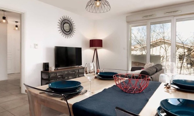 Quartier Croix-Daurade Apartment | Daurade · Balcon Parking free - Bus proche centre