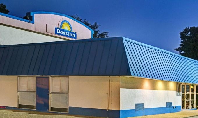 Elizabeth City Hotel | Days Inn by Wyndham Elizabeth City