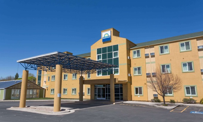 Vernal Hotel | Days Inn by Wyndham Vernal