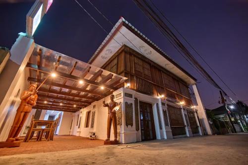Vigan Bed & Breakfast | DDD Habitat Inc - Vigan Hotel