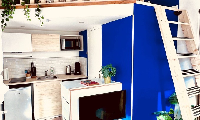 Saint-Honore - Jeanne d'Arc Apartment | De la Terre à la Lune