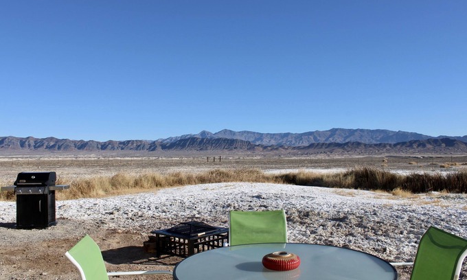 Tecopa House | Death Valley Hot Springs Charm 2BR