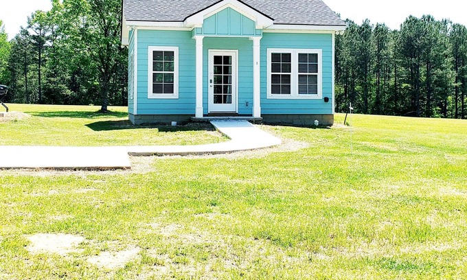 Grovetown House | Deer View Cottage on 16 Acres, King Size Bed, No Pet Fee