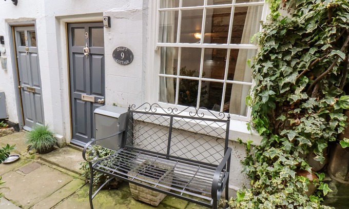 Robin Hood's Bay Cottage | DELFT COTTAGE, pet friendly, with open fire in Robin Hood’s Bay