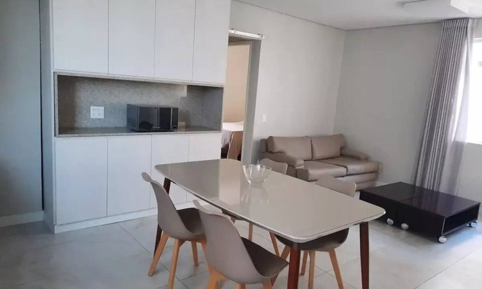 Anchieta Apartment | Delicioso ap a uma Quadra da Av. Bandeirantes - 4 Pessoas