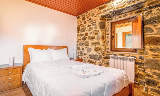 Serta House | Delightful 1-bedroom house in Sertã