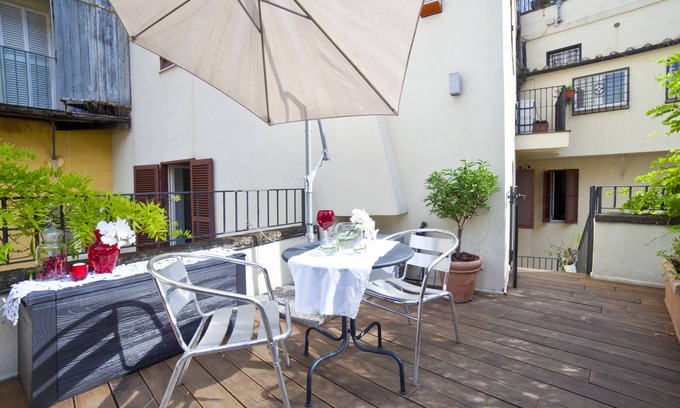 Monti Apartment | Delightful studio-FLAT with private terrace-Colosseum