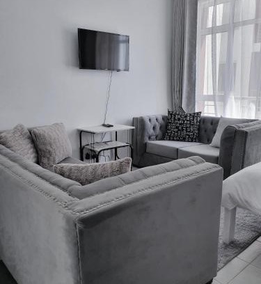 Riruta Apartment | Delightful Studio,Racecourse Gardens Apt with pool