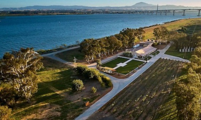 Rio Vista Other | Delta Retreat for Large Groups