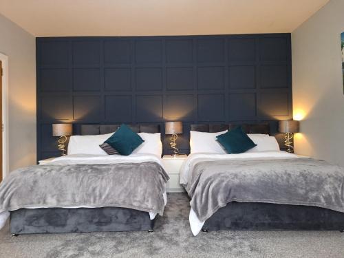 Carrickfergus House | Deluxe Ensuite room in house