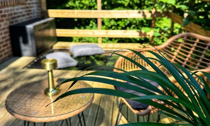 Blaimont House | Deluxe Forest Lodge with Private Sauna and Catamaran Terrace - Un Temps Pour Soi