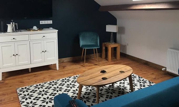 Saint-Pierre-de-Fursac Bed & Breakfast | Deluxe Suite in the Heart of the French Countryside