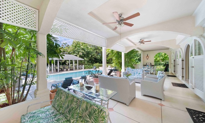 Sandy Lane Villa | DENE COURT - 5 BEDROOM IN SANDY LANE,BARBADOS WITH BEACH CLUB ACCESS