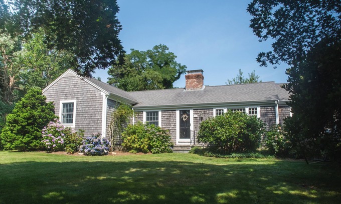 Dennis House | Dennis Village 3 bedroom house, walk to beach, central air, lg private setting
