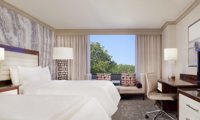 Aurora Hotel | Denver Airport Marriott at Gateway Park