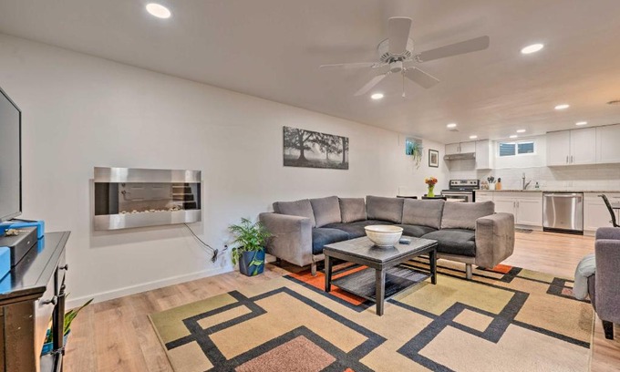 Club Crest House | Denver Area Duplex with Patio Walk to Park!