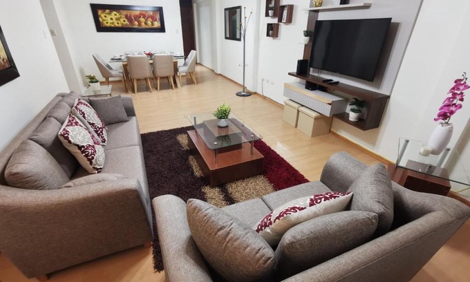 Cajamarca Apartment | Departamento Miraflores del Jardín.
