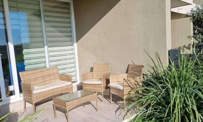 Algarrobo Apartment | Depto. Nuevo Algarrobo patio privado
