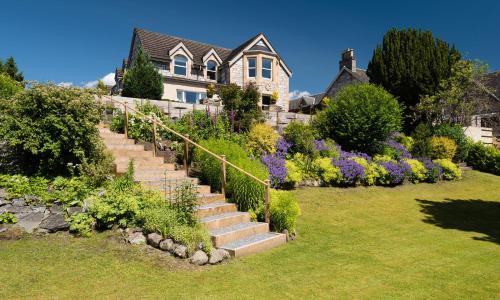 Pitlochry Bed & Breakfast | Derrybeg Bed and Breakfast