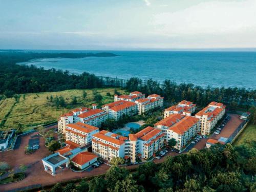 Bandar Penawar Apartment | Desaru Family Suite Pool View 5GWiFi NetFlix E309