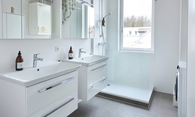 Pforzheim Apartment | Design apartment with king-size beds & balcony